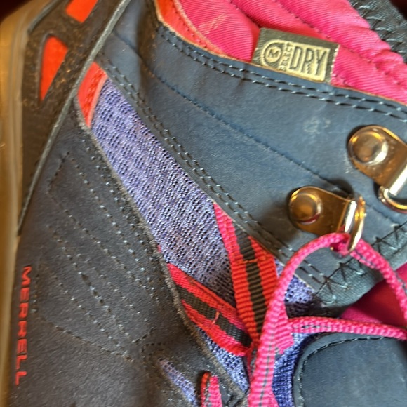 Merrell Blue and Pink Winter Boots - Picture 8 of 8